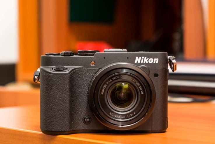 Nikon Coolpix P7700 (21).jpg